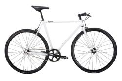 Велосипед BEARBIKE Stockholm 28" (2021), рама 50 см (165-175 см), белый Велосипед BEARBIKE Stockholm 28" (2021), рама 50 см (165-175 см), белый
