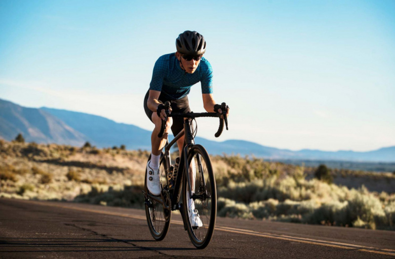 Выбираем шоссейный велосипед под стиль катания Выбираем шоссейный велосипед под стиль катания