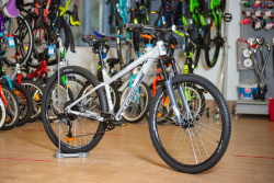 Stinger Python Evo 27,5" (2020), рама 18" (165-175 см), серый Stinger Python Evo 27,5" (2020), рама 18" (165-175 см), серый