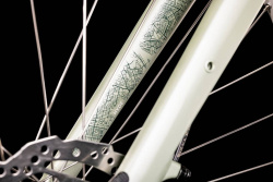 Велосипед Cube Hyde Trapeze 28" (2022), рама 50 см (165-175 см), зеленый