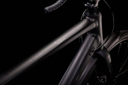 Велосипед Cube Nuroad FE 28" (2022), рама 61 см (195-205 см), черный Велосипед Cube Nuroad FE 28" (2022), рама 61 см (195-205 см), черный