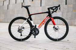 Велосипед Cervelo S-series Disc Ultegra Di2 28" (2021), рама 54 см (175-185 см), красный Велосипед Cervelo S-series Disc Ultegra Di2 28" (2021), рама 54 см (175-185 см), красный