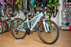 Велосипед Stels Miss-6000 V 26" V020, рама 15" (155-165 см), голубой