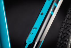 Велосипед CUBE ATTENTION SL 27.5" (2021), рама 16" (155-165 см), голубой