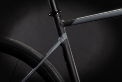 Велосипед CUBE ATTAIN PRO (2021), рама 56 см (175-185 см), черный