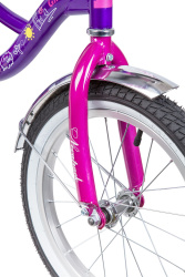 Велосипед Novatrack Little Girlzz 16" (2023), рама 10.5" (98-110 см), фиолетовый Велосипед Novatrack Little Girlzz 16" (2023), рама 10.5" (98-110 см), фиолетовый